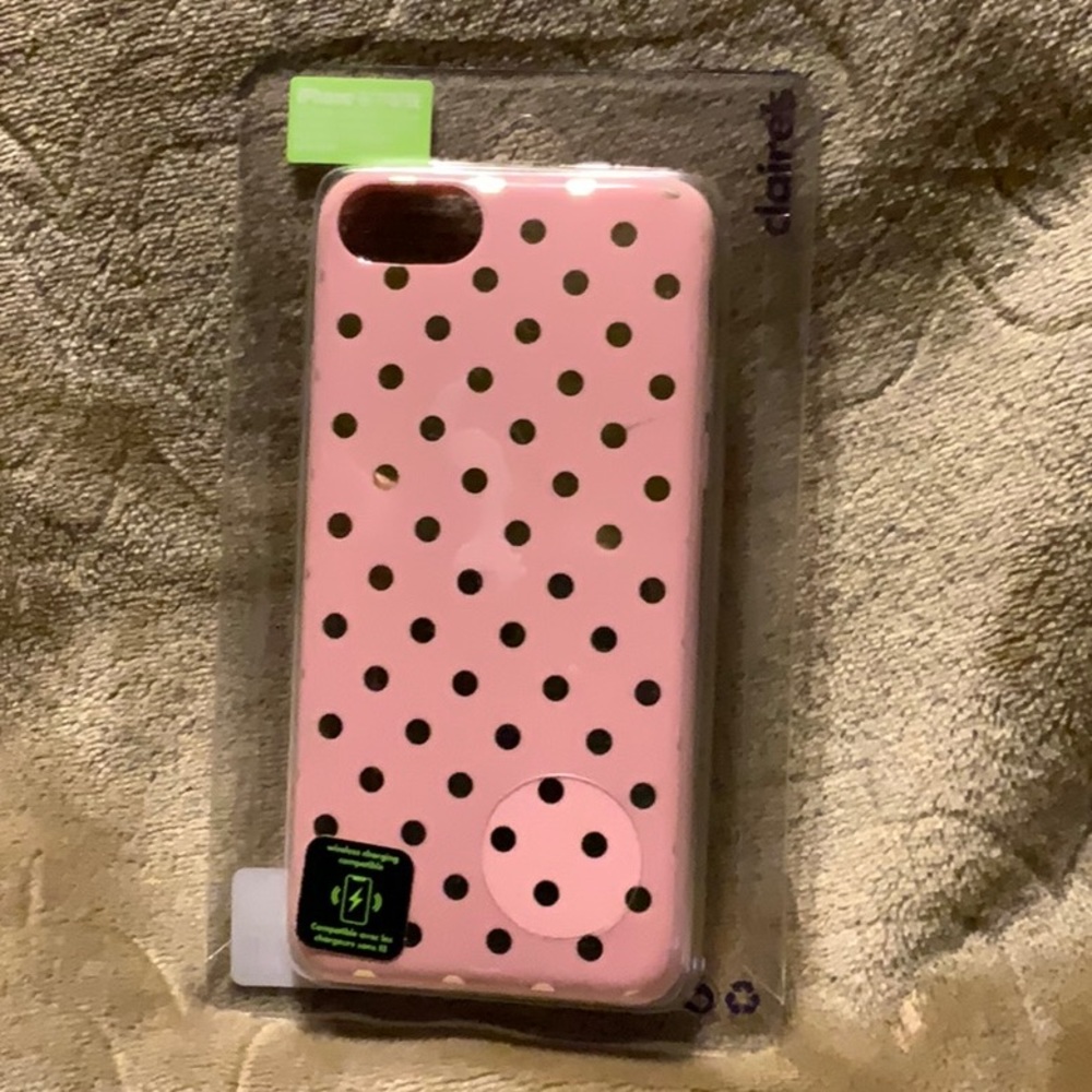 Claire’s iPhone Case 6/7/8/SE NIB Never Opened
